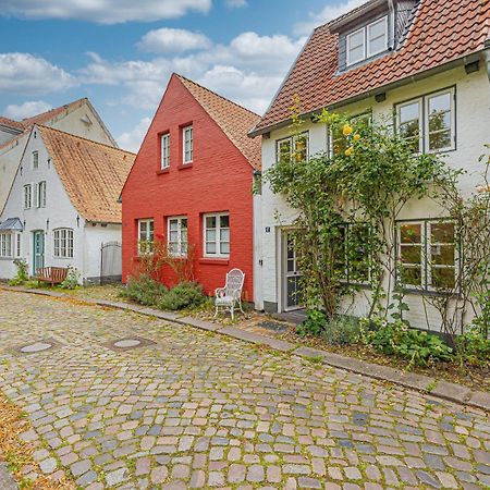 Fewo1846 - Altes Steuermannhaus - Uriges Reihenhaus Mit 2 Schlafzimmern In Der Altstadt Flensburg Dış mekan fotoğraf